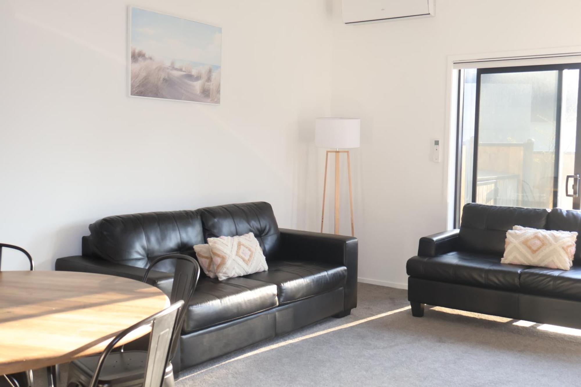 Stunning 3 Bedrooms Sleeps 6 In Cbd * Christchurch